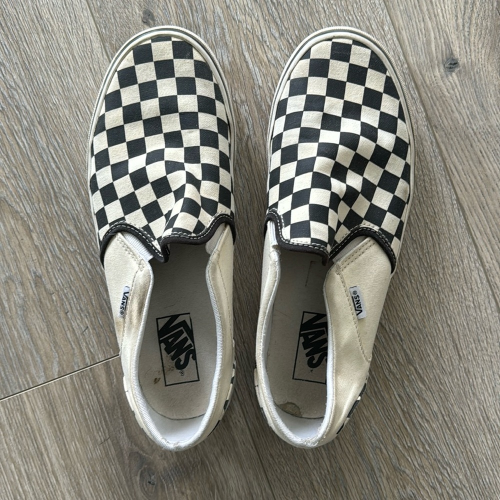 Checkered Vans slip on shoes